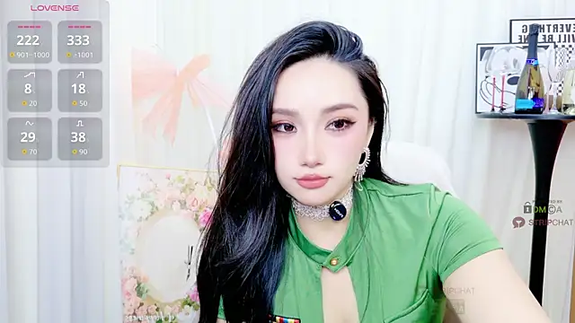 ElegantCoco webcam