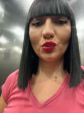 MysticCleo webcam