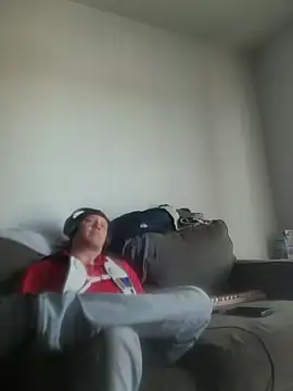 yourMasterisBored webcam