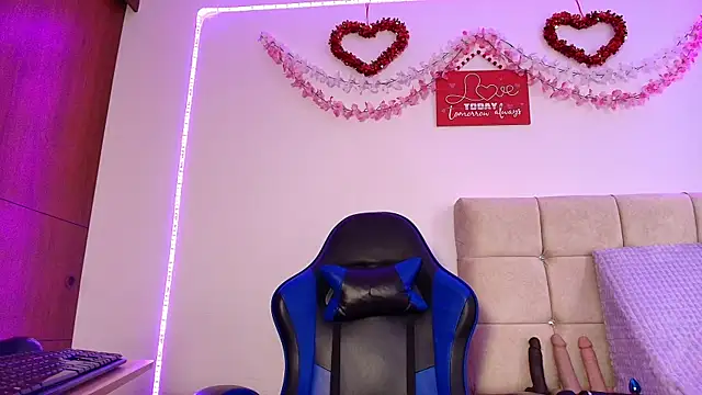 dulce_mariaa___ webcam