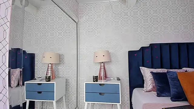 ashleythompson2025 webcam