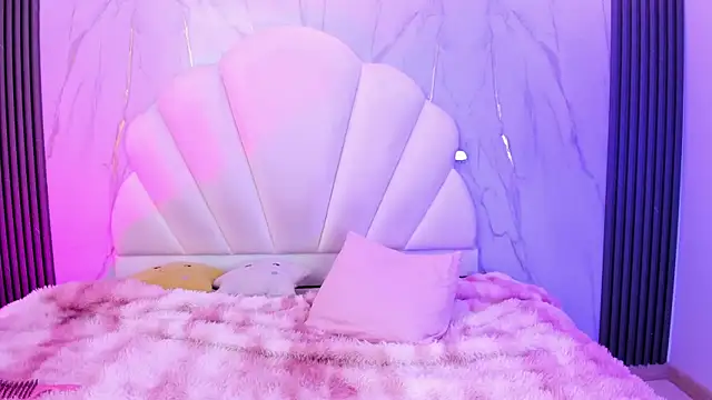 AliiceWonderland_ webcam