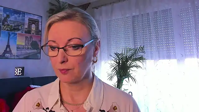 vanessa_chat webcam
