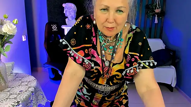 LilaMaharani webcam