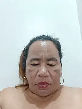 babyloves69 webcam
