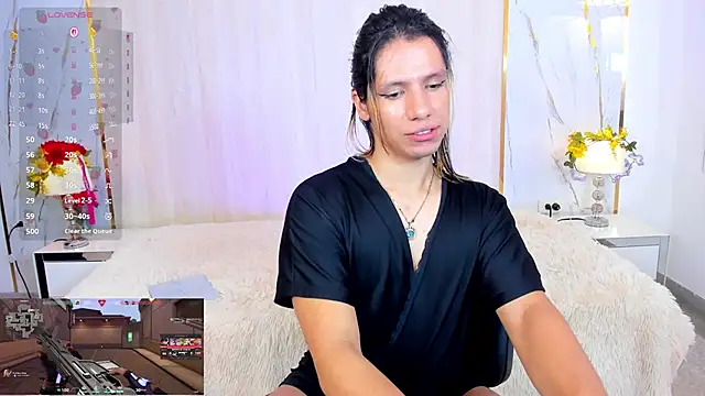 TylerBloom live sex cam