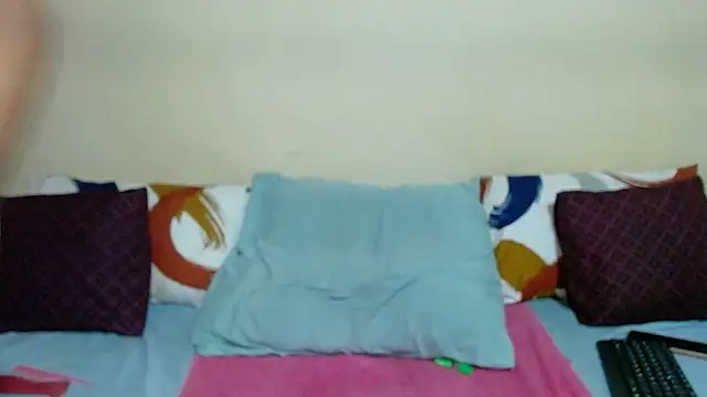 DiamondLuv29 webcam