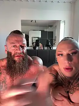 glorycouple_xlive webcam