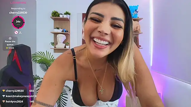 SALOOMEE__ webcam