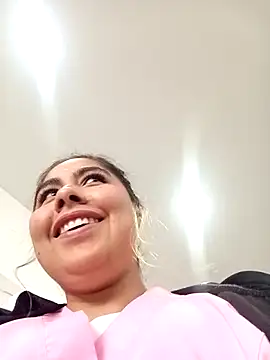Sofia_Honey1 webcam