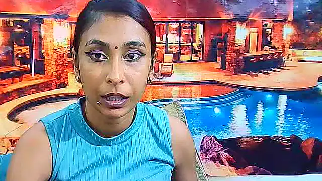 IndianSexyButt webcam