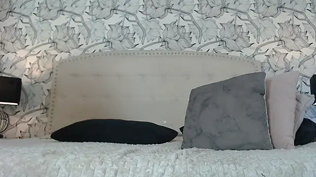 Venusandrea29 webcam