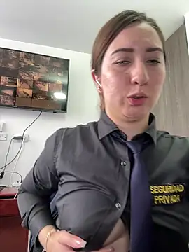 suzy-111 webcam