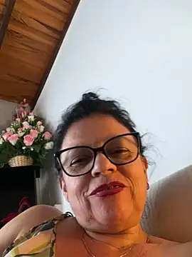 Sharongirl07 webcam