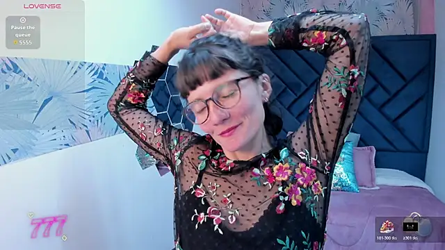 Valery_More__ webcam