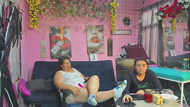 lesbiancuple webcam