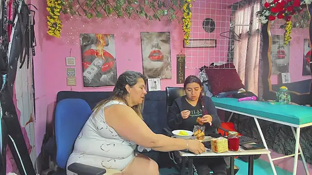 lesbiancuple webcam