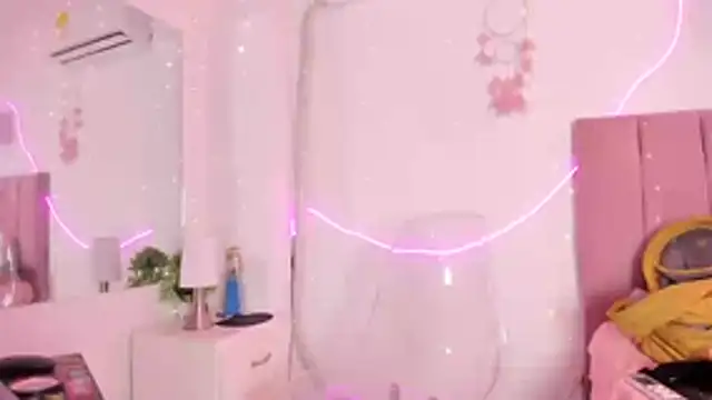 lilith_horny webcam