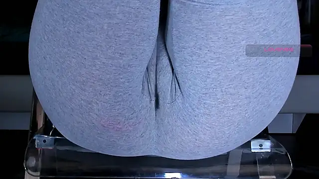 Cameltoe_squirt_inPants webcam