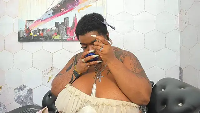 Anaa_Fuentess webcam