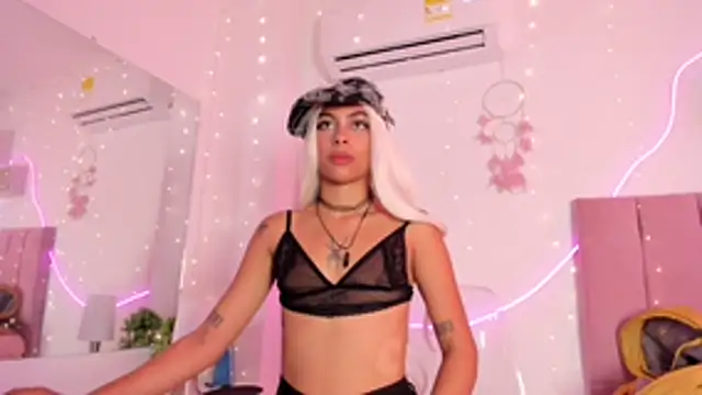 lilith_horny webcam