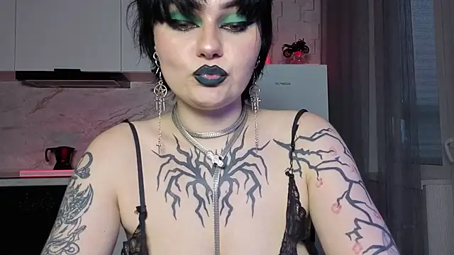 IntrigueYourDay webcam