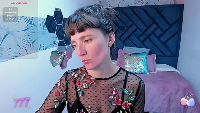 Valery_More__ webcam