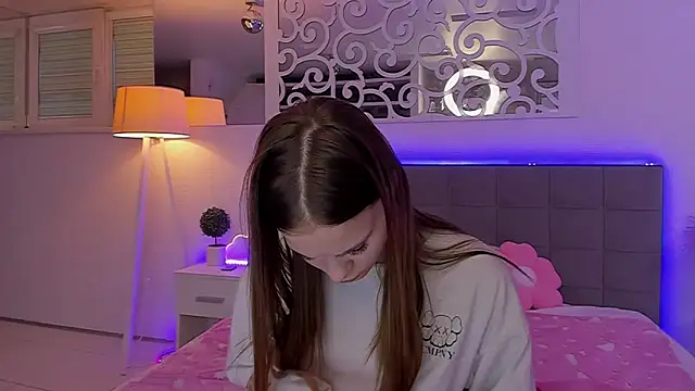 LuisaClover webcam