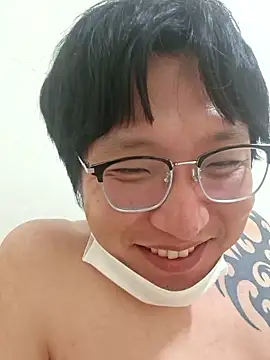 keuaaang1004