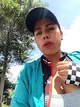 _andrea30 webcam