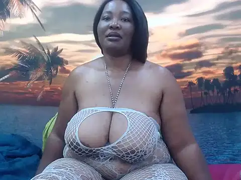 chubbydoll122 webcam