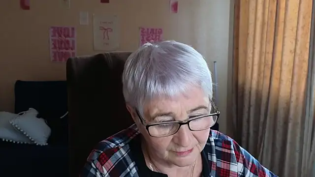 Sandra_Snowflake webcam