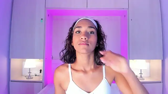 AnahiCollins webcam