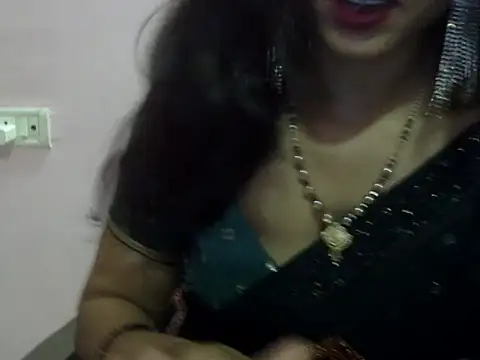 Laila_Cute webcam