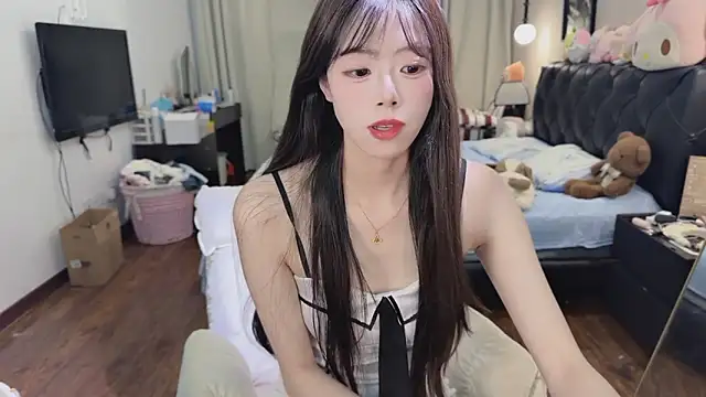 Evacute-top webcam