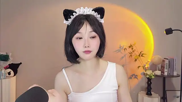 Pearl-xixi777 webcam