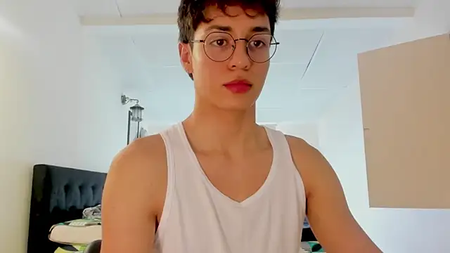 kkatract webcam