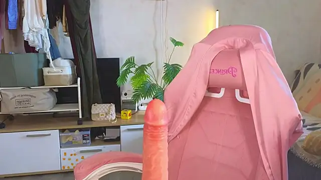 RitaGolden webcam
