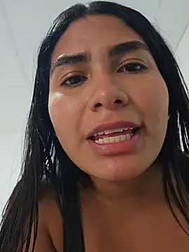 Laura_Maverick webcam