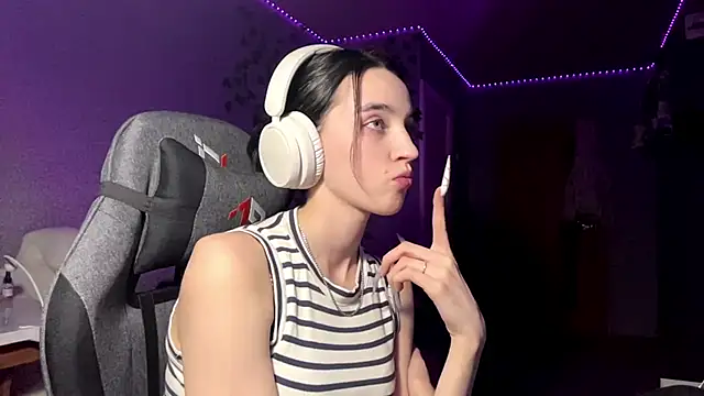 NightFoxxx webcam