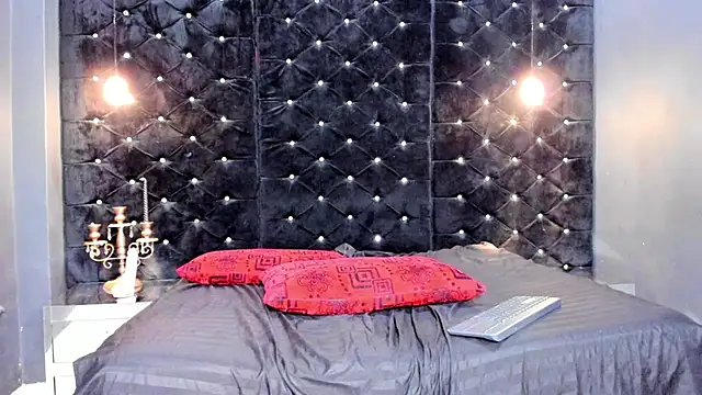 ScarletRios webcam