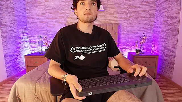 Neo_zarek