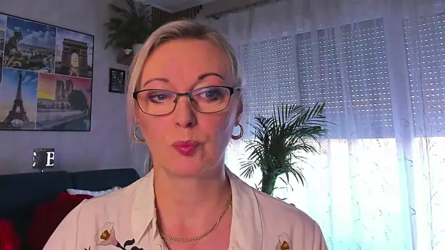 vanessa_chat webcam