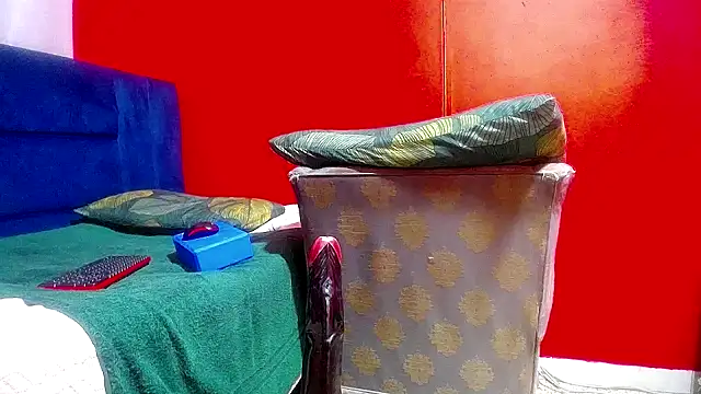 Lelety79 webcam