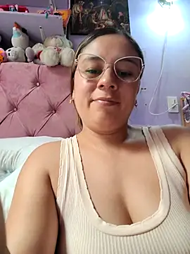 selena_gomez2 webcam