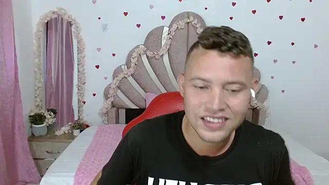 sven_fox723 webcam