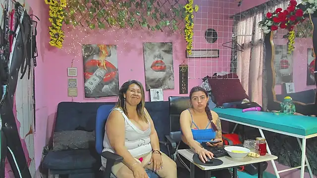 lesbiancuple webcam