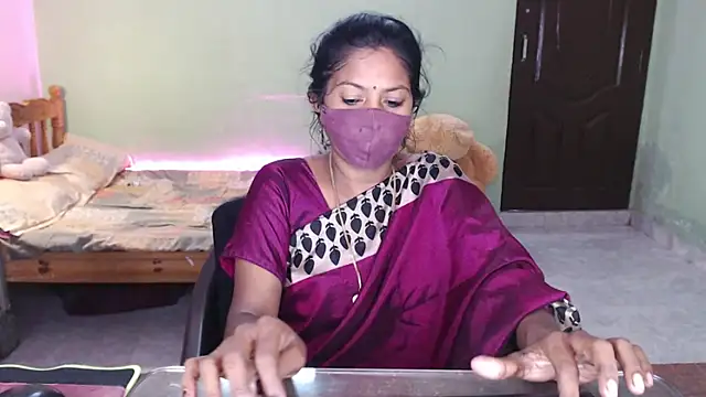 HotGulabi webcam