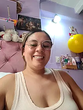 selena_gomez2 webcam
