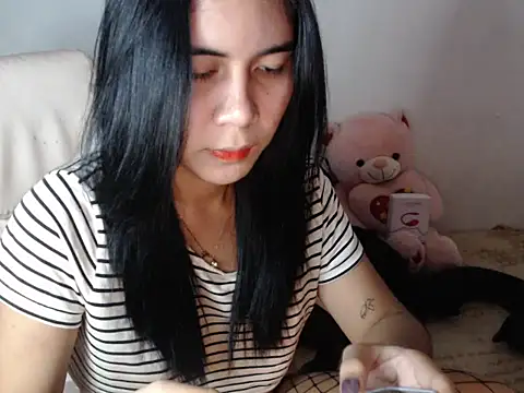 TransPetite1 webcam
